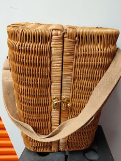 VINE CARRY OUT SET