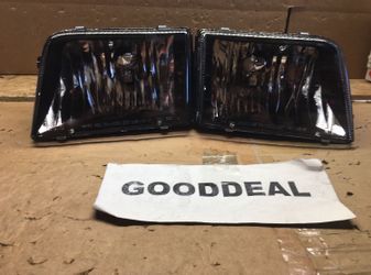 #179 Fit 93-97 Ford Ranger Black Housing Halogen  Headlight 