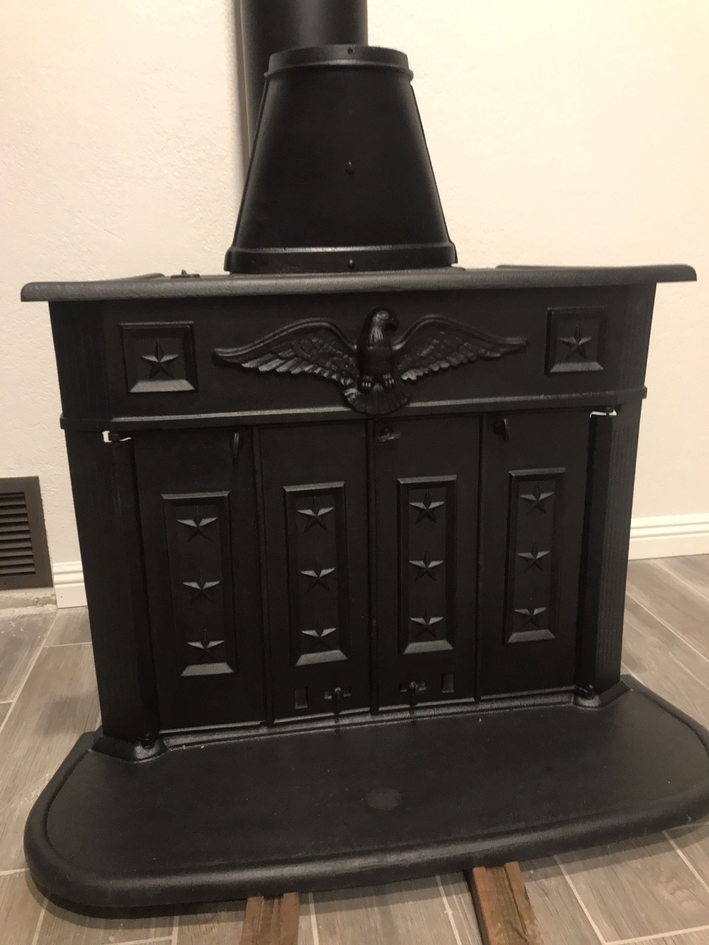 Majestic 98-1800 Franklin Stove - Wood Burning Fireplace