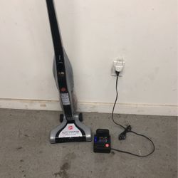 17 Volt cordless Hoover vacuum works great