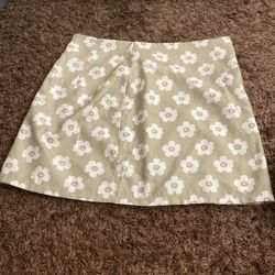 Green And White Flower Miniskirt 