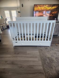 Graco Crib