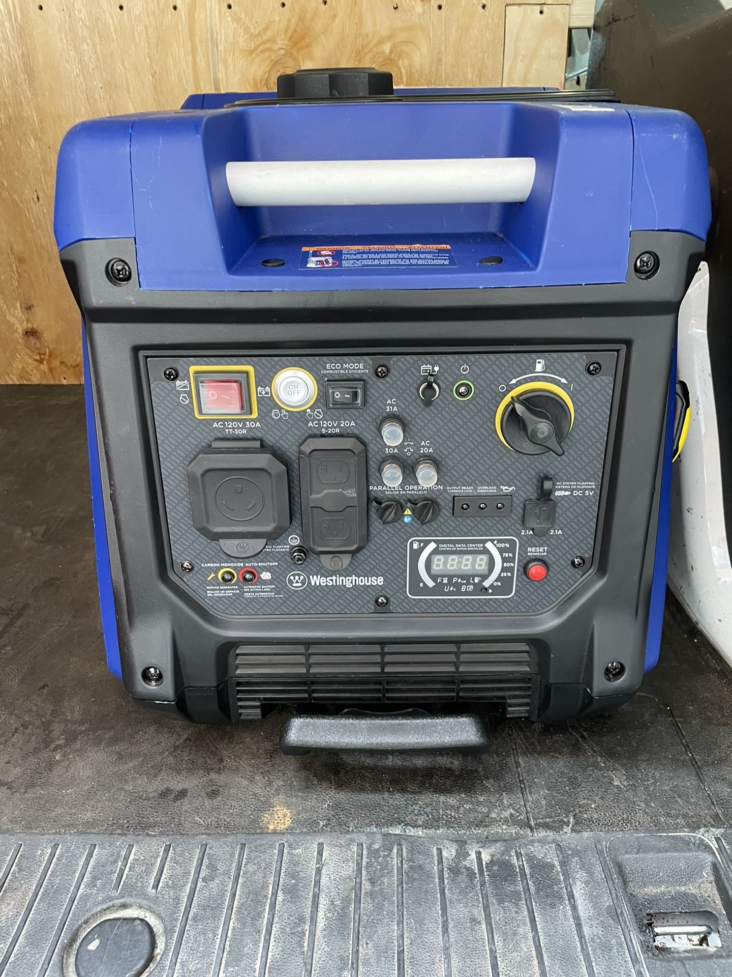 Westinghouse Generator 4500 Watts(Push to start & Remote Start)