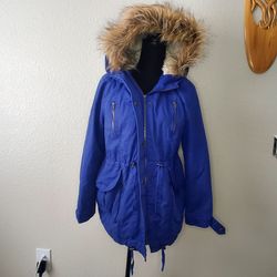 Arizona Jean Co. Girls Blue Coat With Faux Hoodie Size: Large 