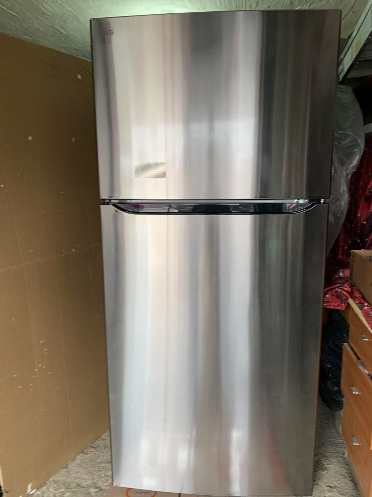 NEW— LG 30 in. W 20 cu. ft. Top Freezer Refrigerator w/ Multi-Air Flow and Reversible Door in Stainless Steel,ENERGY STAR