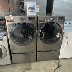 Lg Washer And Gas Dryer With Pedestals 