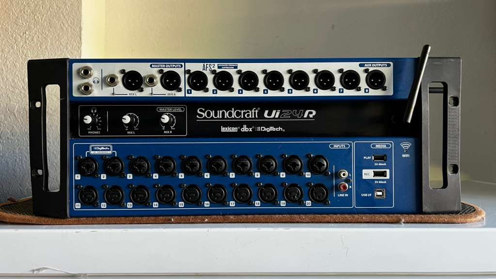 Soundcraft ui24r