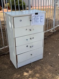 Dresser