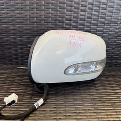 2005 2006 2007 2008 Mercedes-Benz ML,GL Left Driver Side Door Mirror OEM 