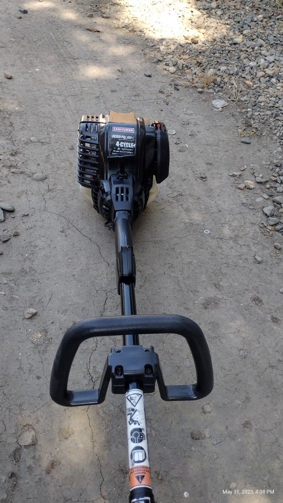 Craftsman 4 Cycle Weed Eater for Sale in Visalia, CA OfferUp