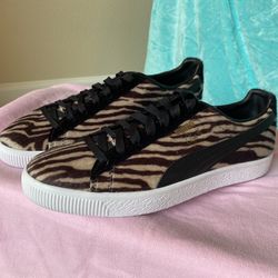 Puma Men’s Clyde Suits Shoes Size 12