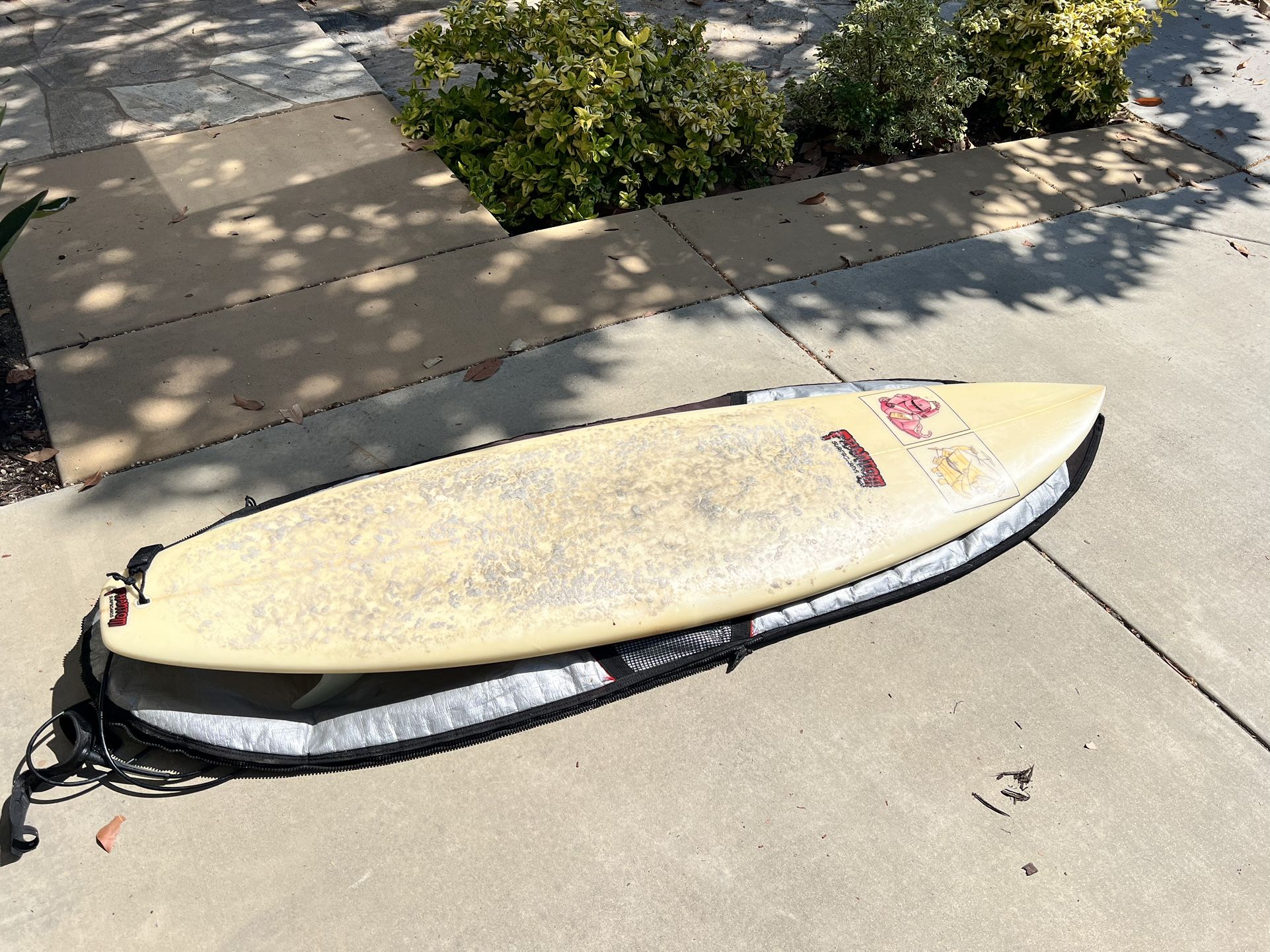 Surfboard 6’8” - Short Board (Phantom)