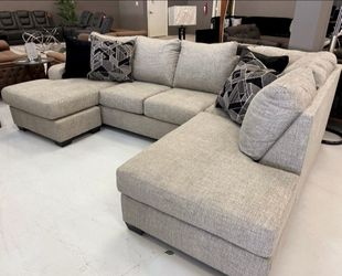 Benchcraft megginson storm laf 2024 chaise end sectional