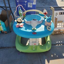 Tiny Love Baby Activity Center