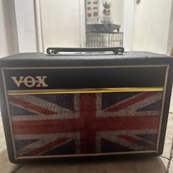 Vox Pathfinder 10 Guitar Amp – Works Great