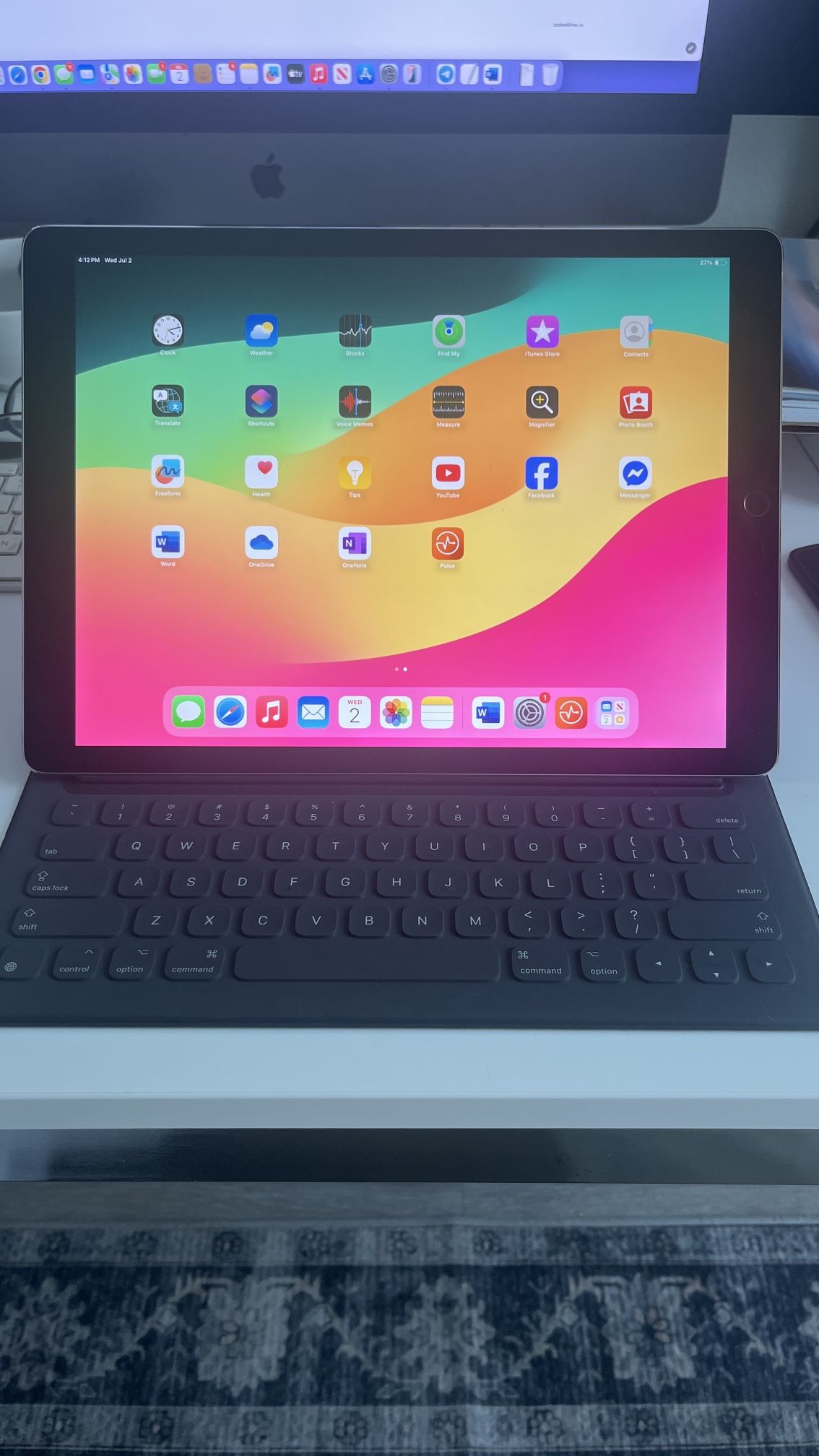 iPad Pro 13in, 256GB, With Cover And Keyboard, 2nd Gen, WI-FI