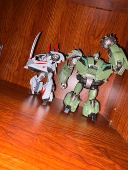 Bulkhead and Wheeljack- Transformers Prime