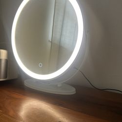 Led Lighted Vanity Mirror - Desk/Tabletop - White 