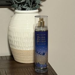 Bath & Body Works Frosted Coconut Snowball Fine Fragrance Mist 