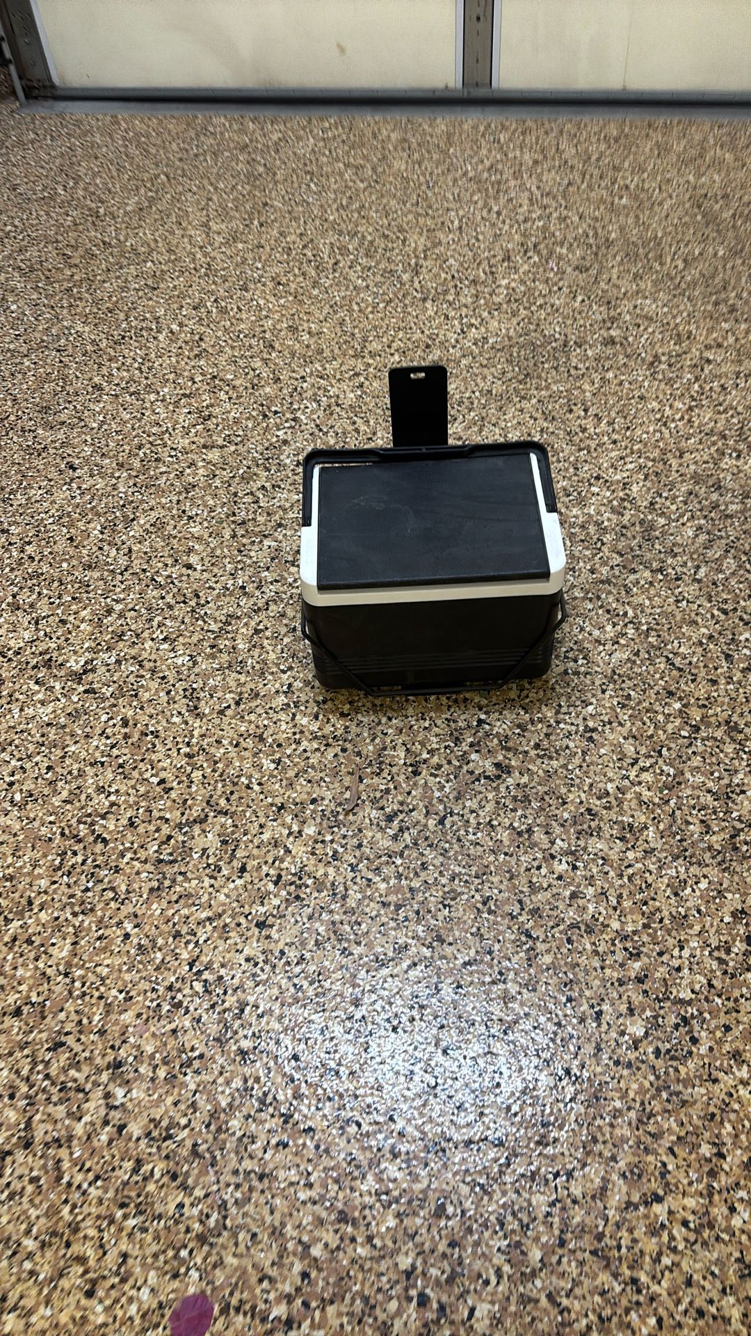 Golf Cart Cooler With Bracket
