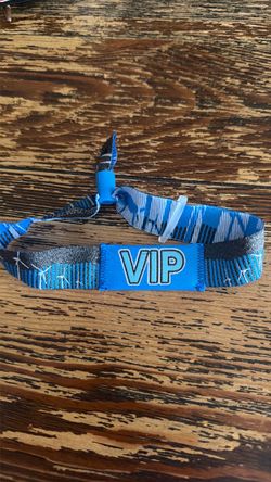 VIP Headtrip