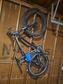 Mountain bike hyper carbon x