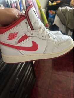 Nike shoes