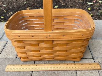 1987 Longaberger Natural Spring basket