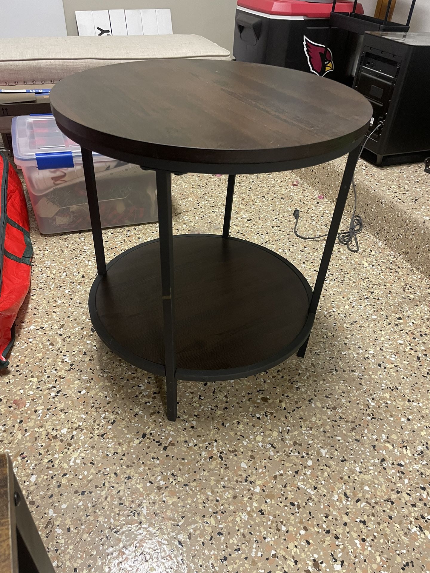 Round End Table