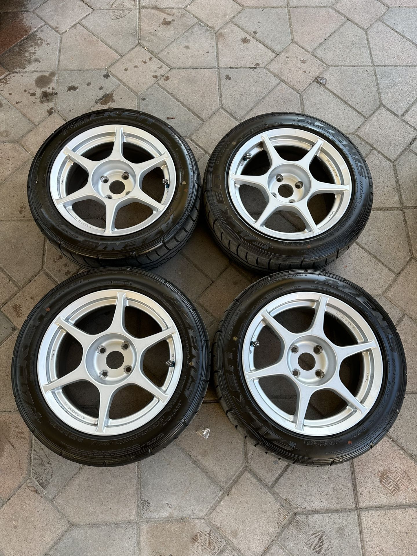 Kosei K1 Racing Wheels 15x7 +25 4x100
