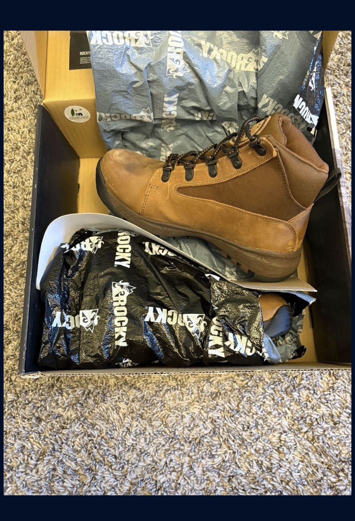 Brand New Rocky Spike Big Kid Waterproof Outdoor Boot, Size 5M