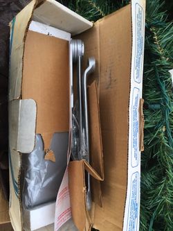 New Commercial LCN door closers only 50 each firm