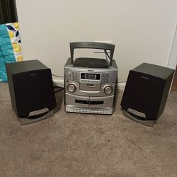 Sony CFD-ZW755 Boombox CD Player Dual Cassette Am Fm Radio Detachable Speakers Mega Bass Used Very Good Condition Clean Everything Working 