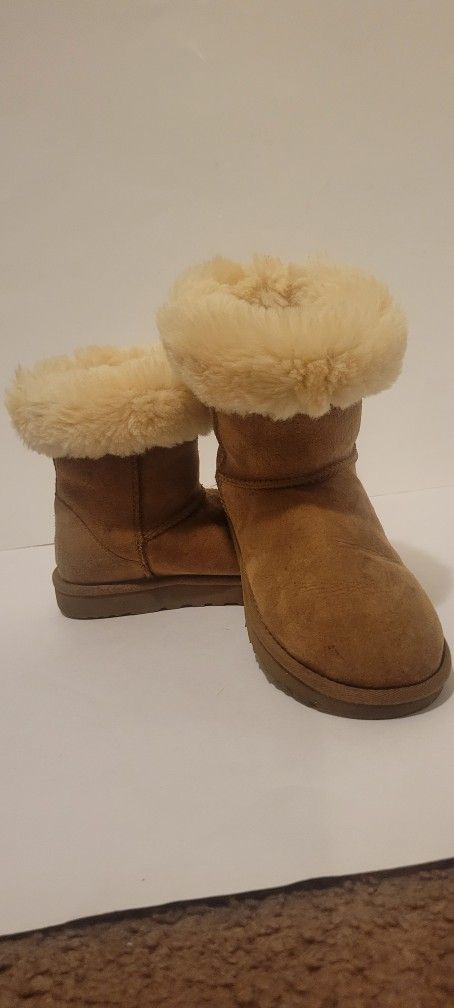 UGG Australia Chestnut Tan Suede Classic Short II Shearling Boots Sz 6