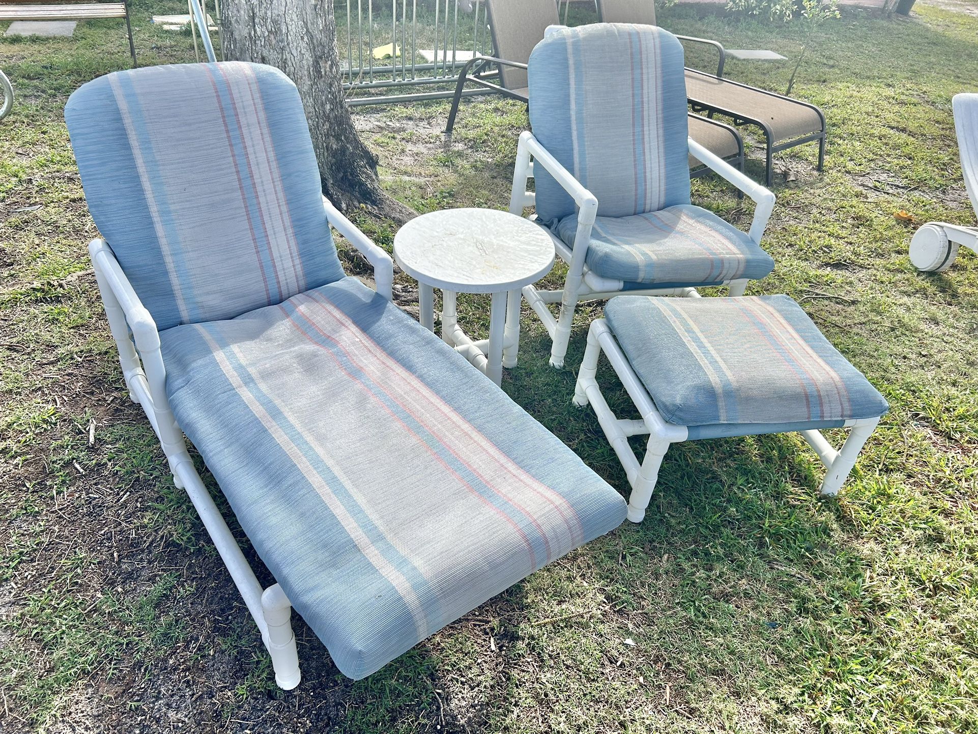 Palm Casual PVC Patio Set