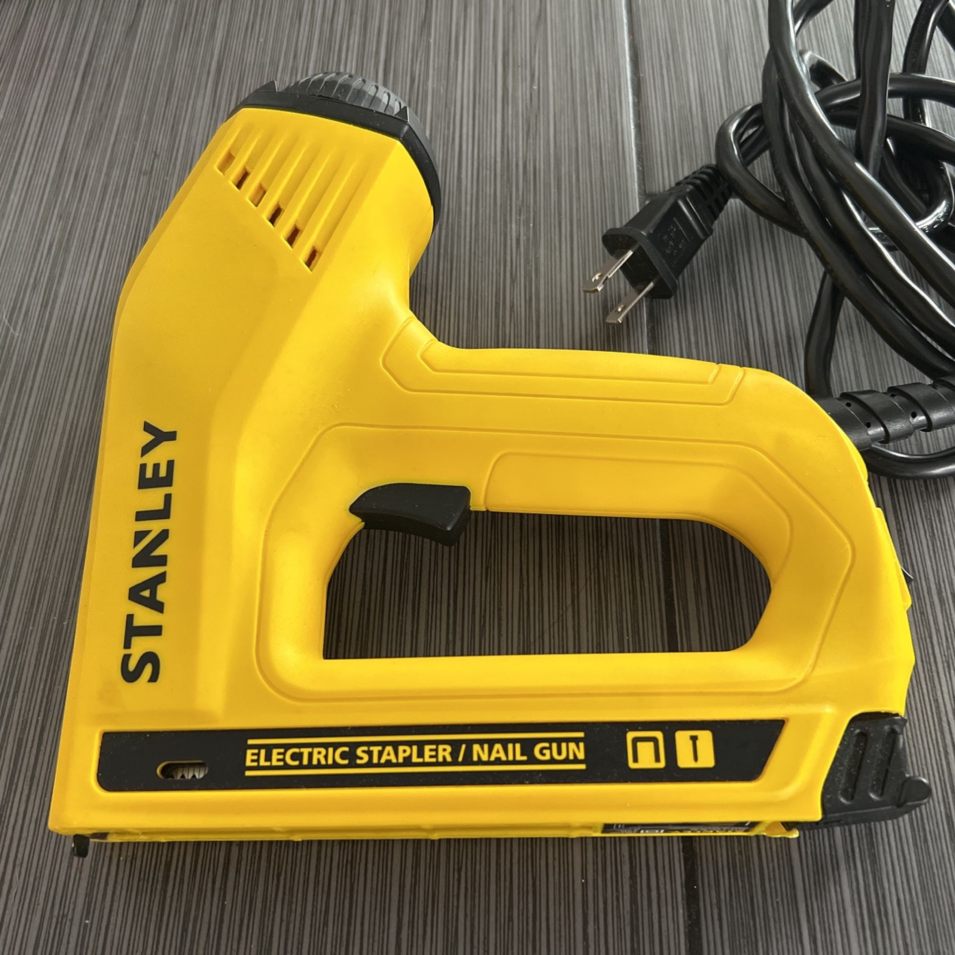 Electric Nail Stapler Gun