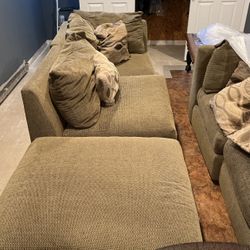 Couch Rowe Furniture 