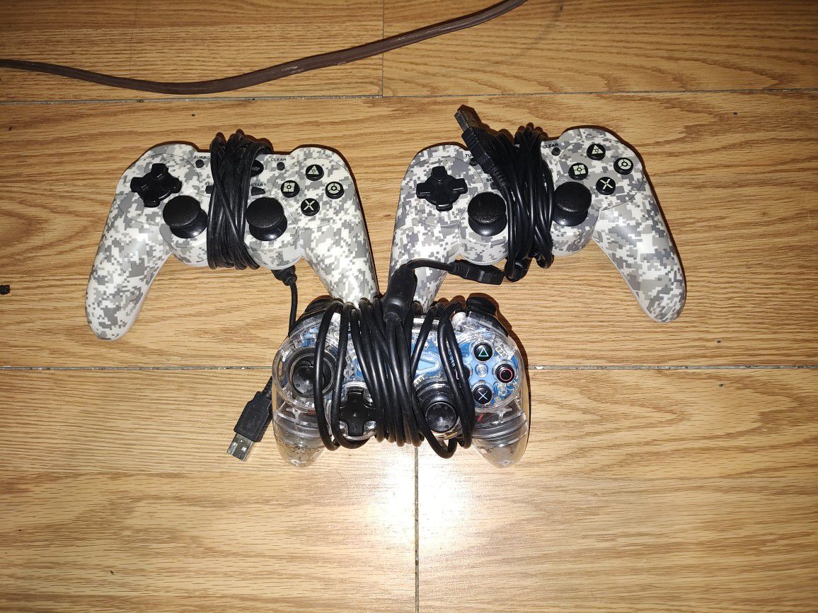 PS3 Controllers 3x 