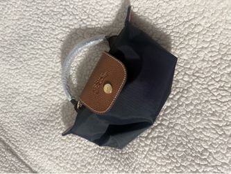 Crossbody / no dusk bag