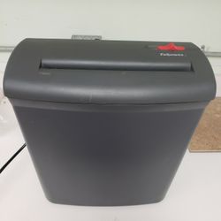 Paper Shredder 