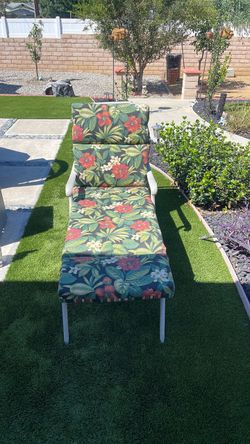 Vintage Outdoor Lounge Chair Cushions