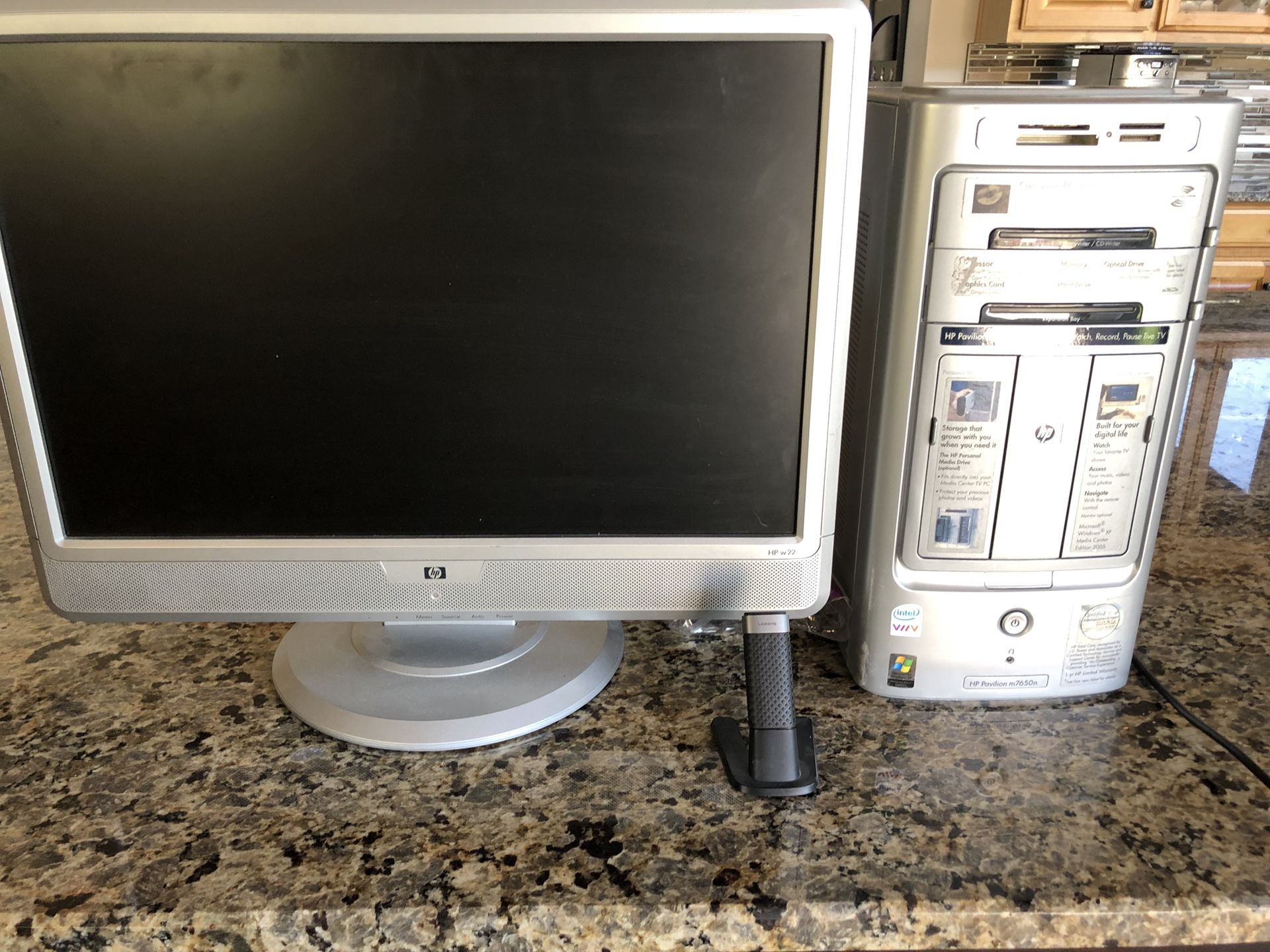HP Computer, Monitor, and Microphone, etc