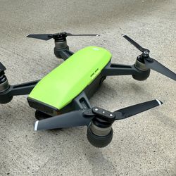 DJI Spark Drone Fly More Combo