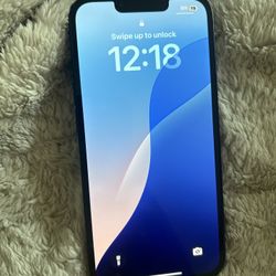 iPhone 13 Service lock