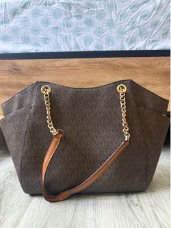 Michael Kors bag