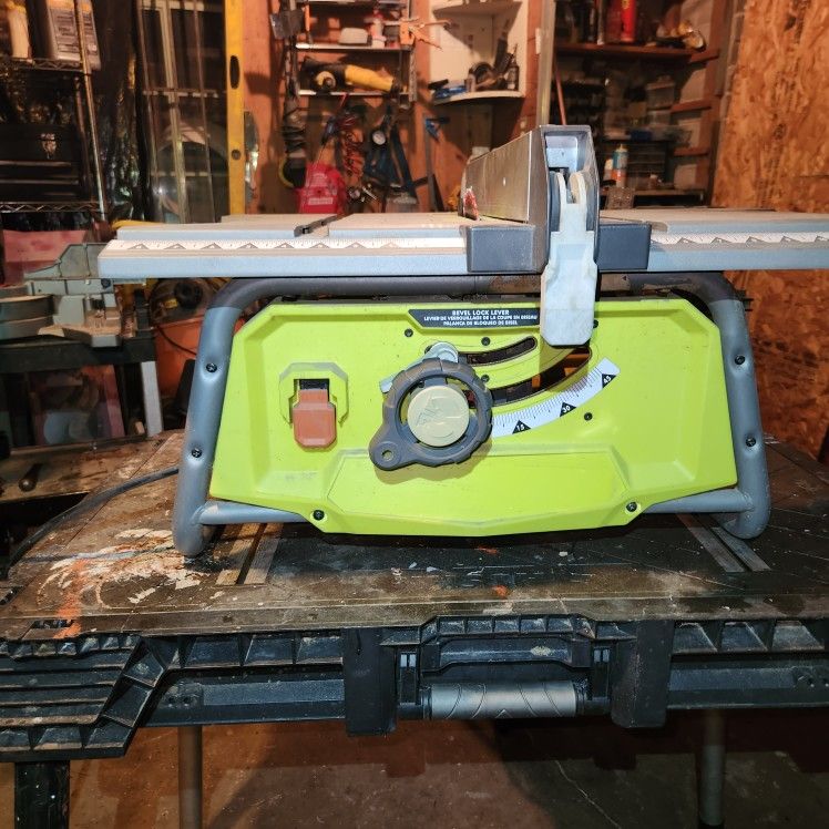 Ryobi Table Saw