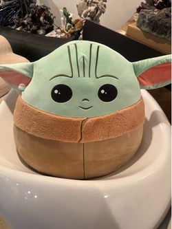 Mandalorian grogu squishmello