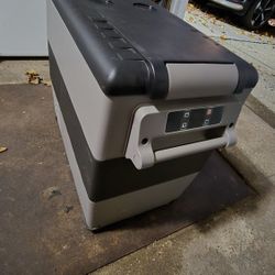 Euhomy 12 Volt Refrigerator