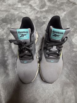 Reebok Unisex-Adults Sz 7.5