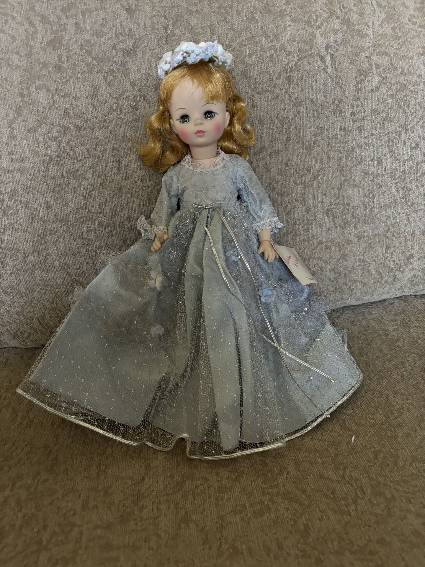 Vintage 1966 Madame Alexander Cinderella Doll